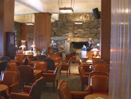 Grove_inn_int_1.jpg (29293 tavu(a))